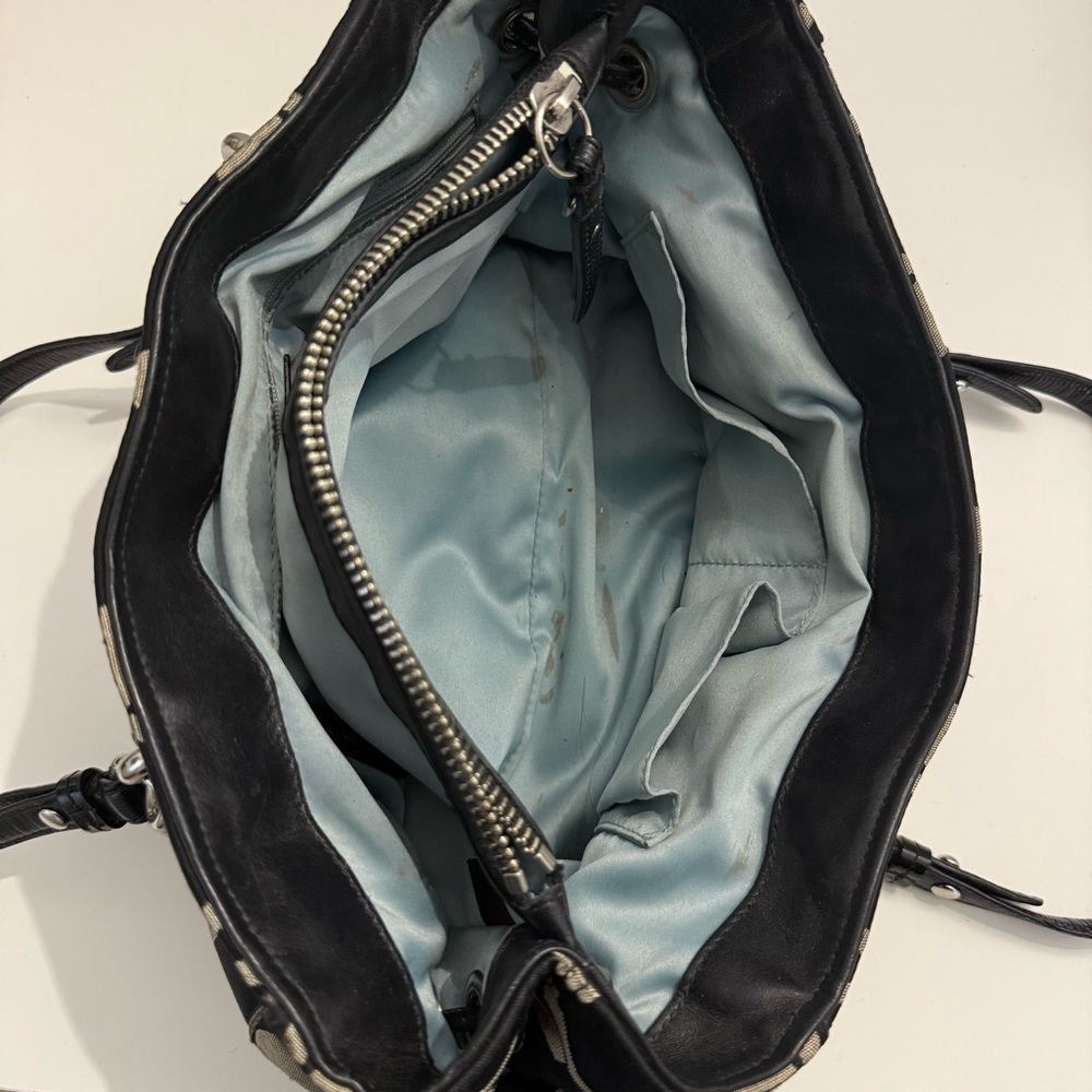 Coach Handbag - Picture 4 of 5